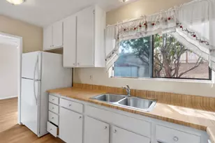 1521 Temple Heights Dr, Oceanside, CA 92056 - Photo 10