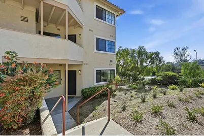 3455 Paseo De Alicia #14, Oceanside, CA 92056 - Photo 2