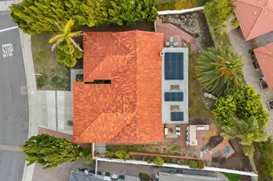 843 Santa Regina, Solana Beach, CA 92075 - Photo 32