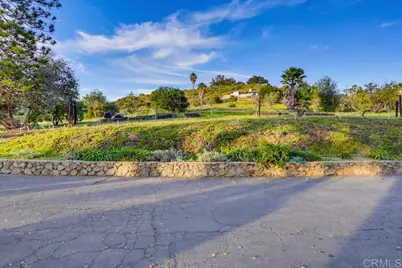 2073 Willow Glen Road, Fallbrook, CA 92028 - Photo 8