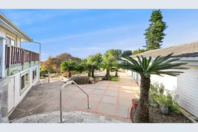 2166 Camino Cantera, Vista, CA 92084 - Photo 34