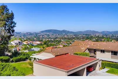 17347 Plaza Maria, San Diego, CA 92128 - Photo 10