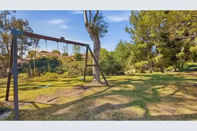 134 S Jayton Lane, Encinitas, CA 92024 - Photo 34