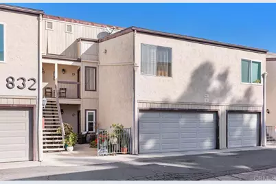 832 Kalpati Circle #D, Carlsbad, CA 92008 - Photo 2