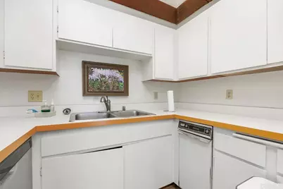 832 Kalpati Circle #D, Carlsbad, CA 92008 - Photo 14