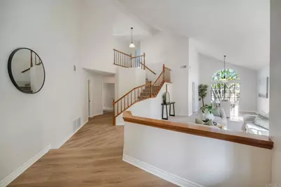 1374 Beringer Lane, Vista, CA 92081 - Photo 4