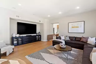 835 Lynwood Dr, Encinitas, CA 92024 - Photo 18