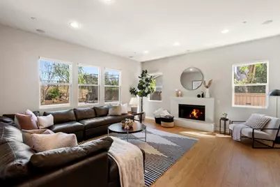 835 Lynwood Drive, Encinitas, CA 92024 - Photo 16