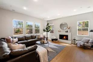 835 Lynwood Dr, Encinitas, CA 92024 - Photo 16