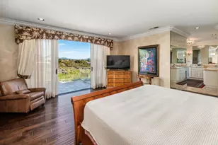 7104 Aviara Dr, Carlsbad, CA 92011 - Photo 22