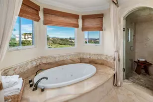 7104 Aviara Dr, Carlsbad, CA 92011 - Photo 30