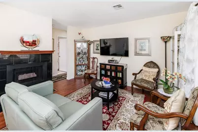 10758 Dabney Drive #40, San Diego, CA 92126 - Photo 8