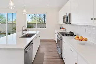 27776 Heritage Ln, Valley Center, CA 92082 - Photo 14