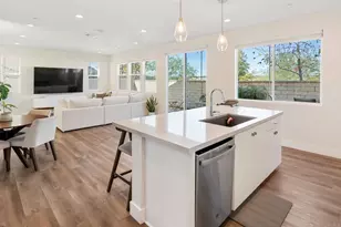 27776 Heritage Ln, Valley Center, CA 92082 - Photo 14