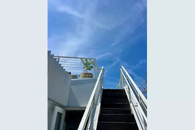 2851 N Buzz Ct, Los Angeles, CA 90039 - Photo 16