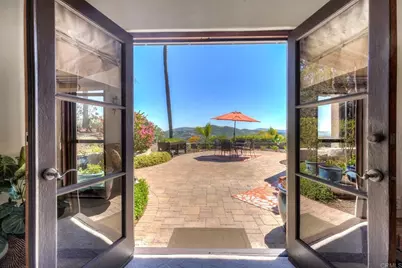 3040 Palm Hill Drive, Vista, CA 92084 - Photo 26