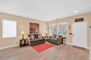 17866 Robusta Dr, Riverside, CA 92503 - Photo 6