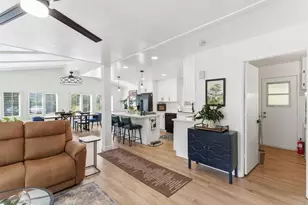 8975 Lawrence Welk Dr, Escondido, CA 92026 - Photo 16