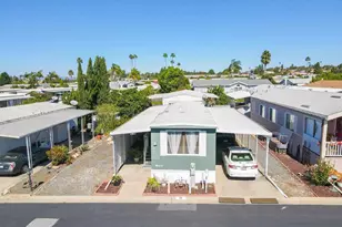 1010 E Bobier Dr, Vista, CA 92084 - Photo 22