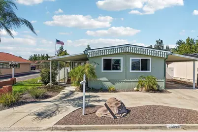 29090 Camino Alba, Murrieta, CA 92563 - Photo 2