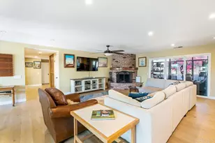 831 Cypress Dr, Vista, CA 92084 - Photo 14