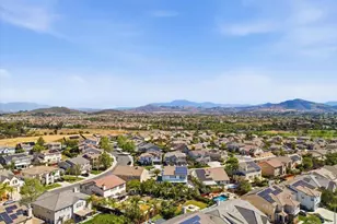 30279 Laruns St, Murrieta, CA 92563 - Photo 58