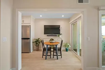 6757 Heath Court, Carlsbad, CA 92011 - Photo 12