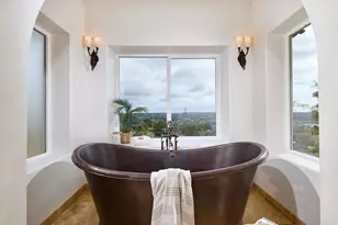 6811 Vianda Ct, Carlsbad, CA 92009 - Photo 30