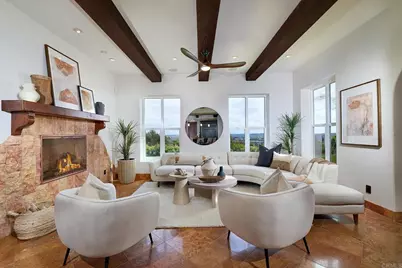 6811 Vianda Court, Carlsbad, CA 92009 - Photo 10