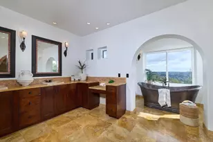6811 Vianda Ct, Carlsbad, CA 92009 - Photo 34