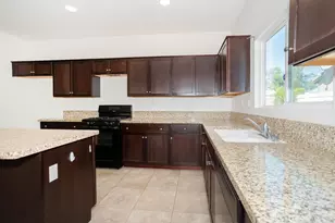 26812 Rodeo Ct, Winchester, CA 92596 - Photo 12