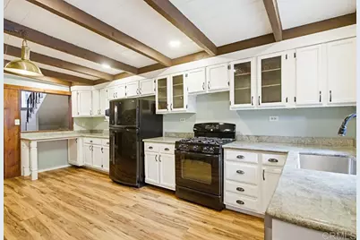 25008 Manzantia Ln, Descanso, CA 91916 - Photo 8