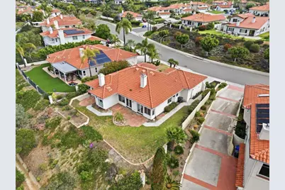 4425 Sunnyhill Drive, Carlsbad, CA 92008 - Photo 38