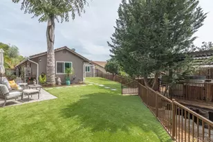 914 N Main Ave, Fallbrook, CA 92028 - Photo 1