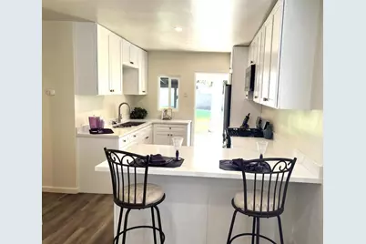 424 N Lazard Street, San Fernando, CA 91340 - Photo 6