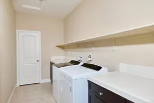 219 Flores Ln, Vista, CA 92083 - Photo 30