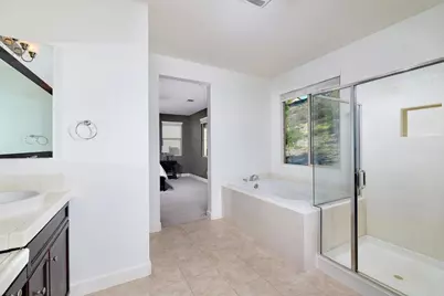 219 Flores Lane, Vista, CA 92083 - Photo 20