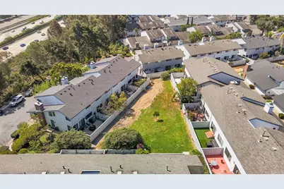 3380 Caminito Gandara, La Jolla, CA 92037 - Photo 20