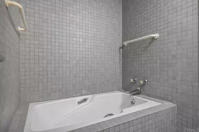 160 Solana Point Circle, Solana Beach, CA 92075 - Photo 38