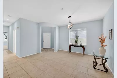 10254 Spruce Woodlands Way, Escondido, CA 92026 - Photo 8