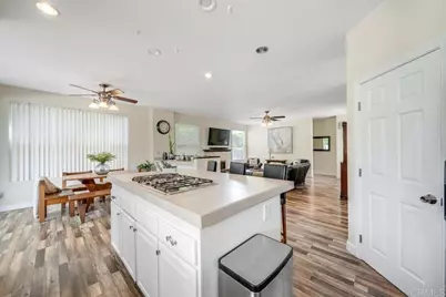 2312 Orchard View Ln., Escondido, CA 92027 - Photo 18