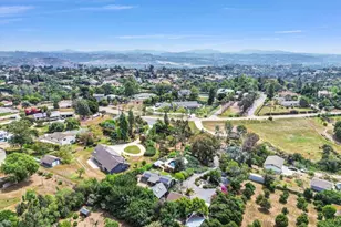 3127 Alta Vista Dr, Fallbrook, CA 92028 - Photo 32