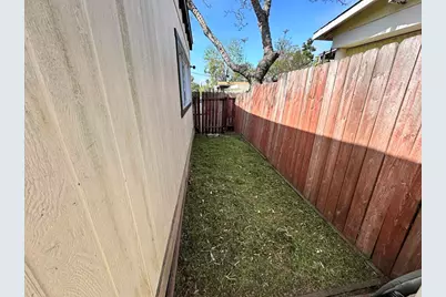 523 N Vulcan Avenue, Encinitas, CA 92024 - Photo 20