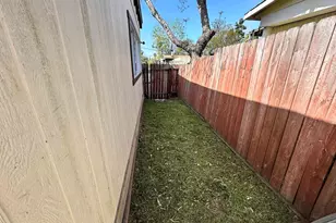 523 N Vulcan Ave, Encinitas, CA 92024 - Photo 20