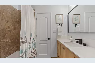 2517 Navarra Drive #1B, Carlsbad, CA 92009 - Photo 32