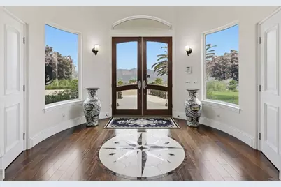 3611 Monserate Hill Court, Fallbrook, CA 92028 - Photo 8