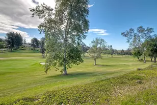 1043 Cordoba Way, Vista, CA 92081 - Photo 26