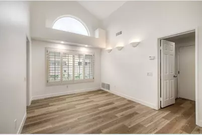 1043 Cordoba Way, Vista, CA 92081 - Photo 6