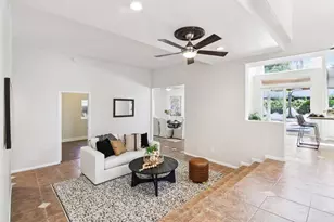 4923 Amador Dr, Oceanside, CA 92056 - Photo 14