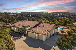 27051 Toyon Ridge Trail, Valley Center, CA 92082 - Photo 2